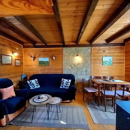 Brvnare Na Brdu Sljivovica (Zlatibor)