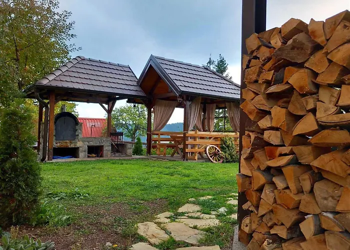 Brvnare Na Brdu * Sljivovica (Zlatibor)