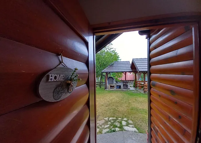 Alojamento de Turismo Selvagem Brvnare Na Brdu Sljivovica (Zlatibor)